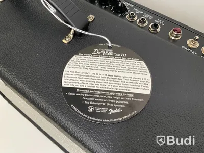 FENDER HOT ROD DeVille 212